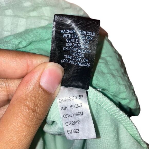 398. Torrid maxi colorful sundress with pockets size 2X - Picture 3 of 10